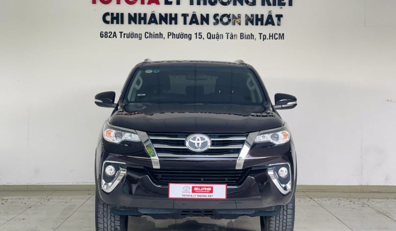 Toyota Fortuner 2.7At 4X2 2017